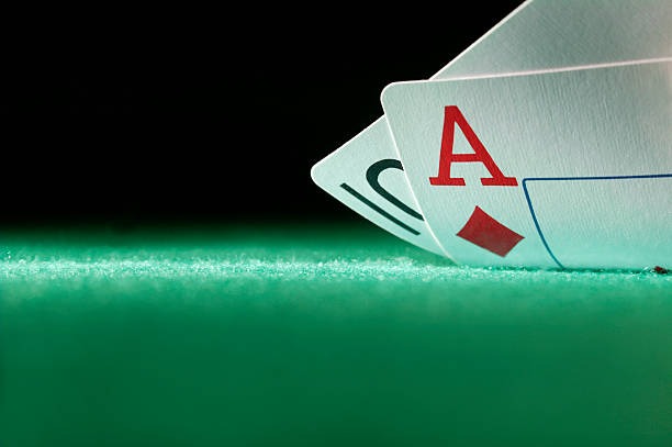 kingdomtoto group app showing Red Tiger table selection with multiple stake levels